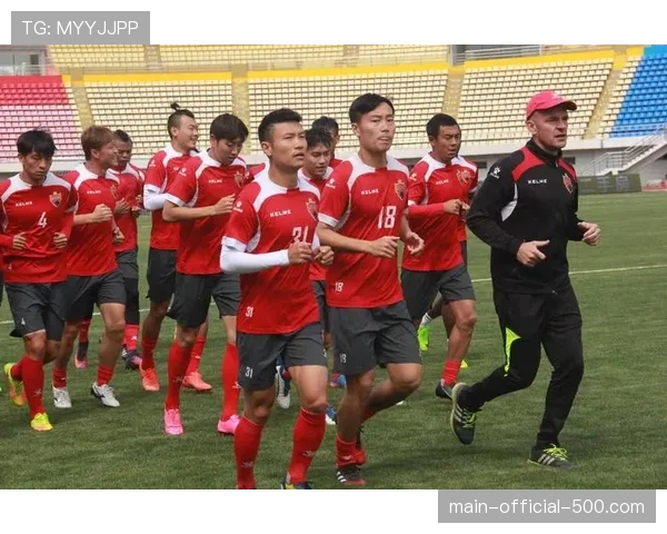 资本模式趋向多元化 中资青训与重金引援并存发展